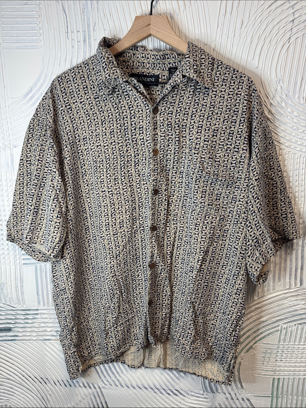 Giordano Short-Sleeve Casual Button-Down Shirt - Beige & Navy N0596